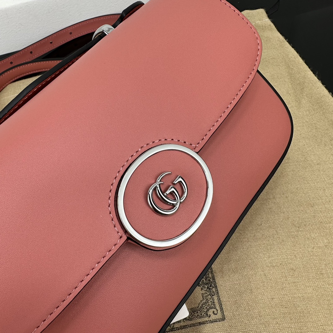 Gucci Satchel Bags